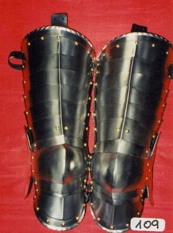 ARMURE DE JAMBE