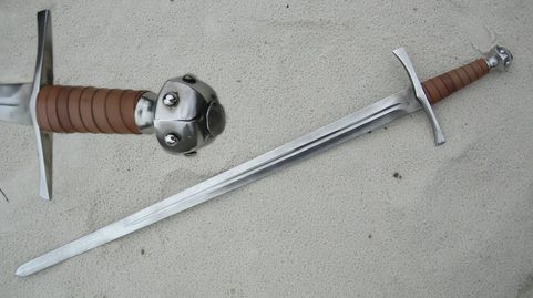 SINGLE HAND SWORD - MUSHROOM