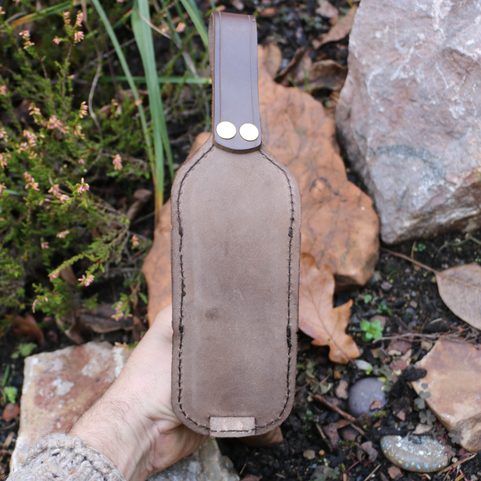 MOOSE LEATHER BEER HOLSTER - GIFT FOR HUNTERS