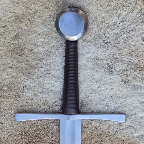 ONE-HANDED MEDIEVAL SWORD HANKIN, FULL TANG