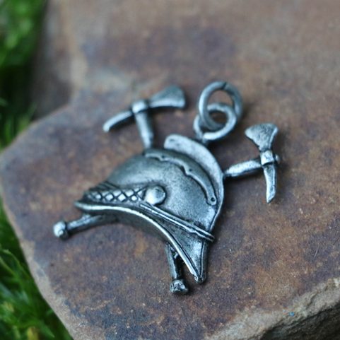 ANCIEN CASQUE DE POMPIER, PENDENTIF, ZINC