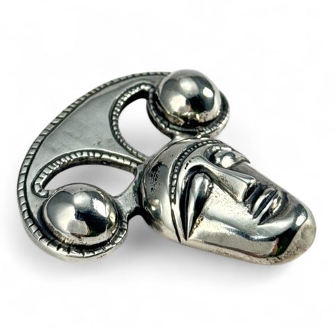 CELTIC HEAD PENDANT, LA TENE ART STYLE, STERLING SILVER