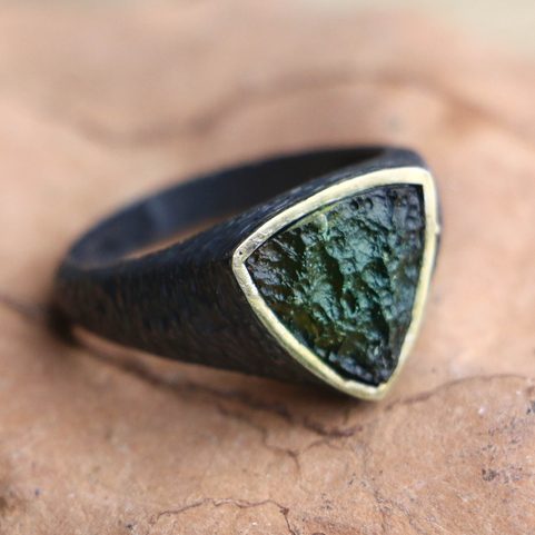 TRIANGLE SILVER MOLDAVITE RING