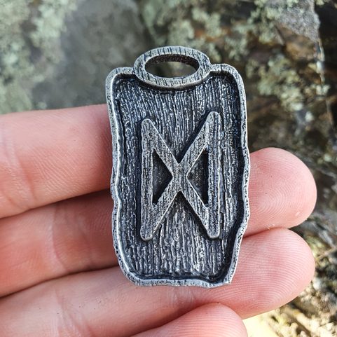 DAGAZ - RUNE PENDANT, ZINC