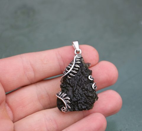 FERN, SILVER PENDANT WITH MOLDAVITE