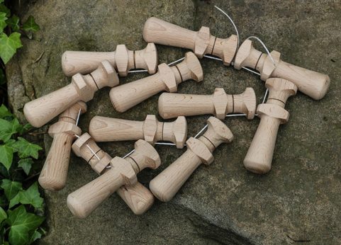 WOODEN APOSTEL FOR MUSKETEER BANDOLIER