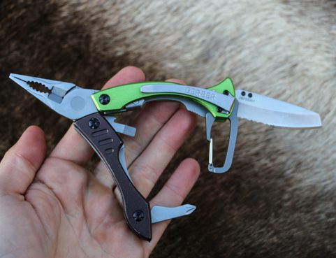 KNIFE CRUCIAL NEEDLENOSE PLIERS MULTI-TOOL GERBER