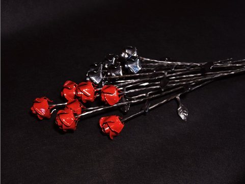 FORGED ROSE - RED