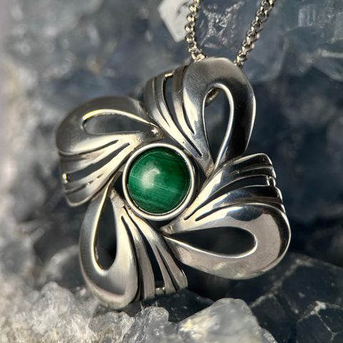 SELKIE, ART NOUVEAU NECKLACE, STERLING SILVER MALACHITE