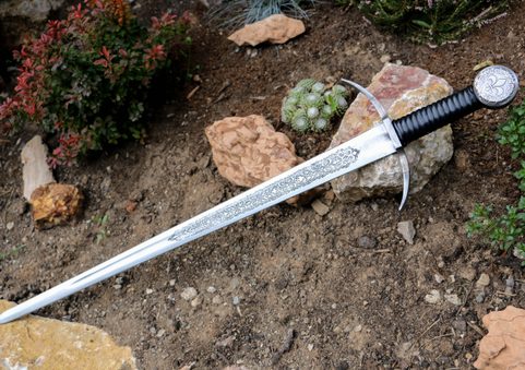 ULTIMA RATIO REGUM ETCHED SINGLE HANDED SWORD FULL TANG