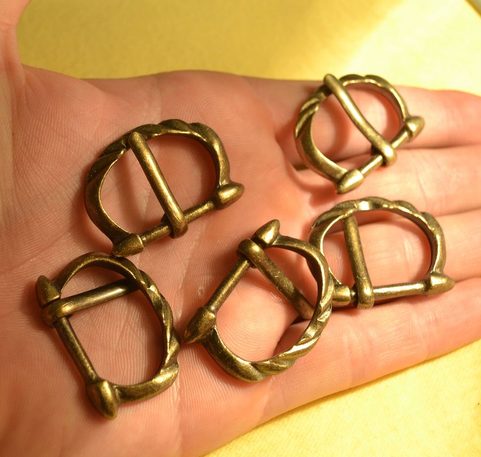 HISTORICAL ARMOUR BUCKLE, UNIVERSAL USAGE