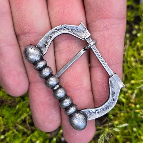 MEDIEVAL BELT BUCKLE, 1250 - 1350, ZINC