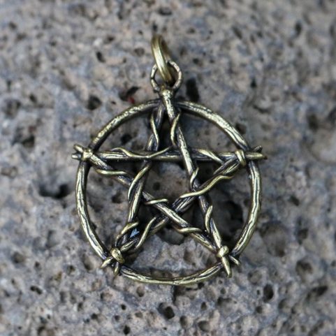 PENTAGRAM PENDANT IN ZINC, ANTIQUE BRASS