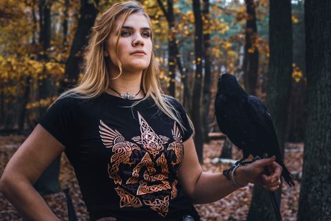 VALKNUT - VIKING WOMEN'S T-SHIRT COLORED