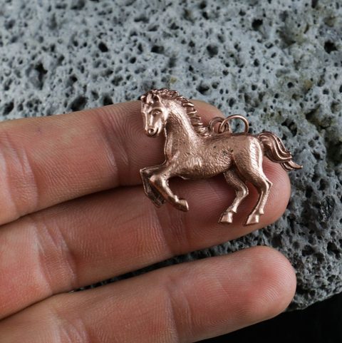 HORSE PENDANT, TIN ALLOY