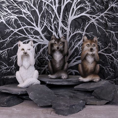 THREE WISE WOLVES, FIGURINES SET