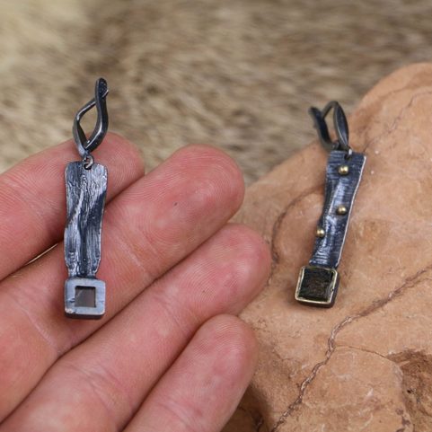 NEGEV - EARRINGS - MOLDAVITE, SILVER