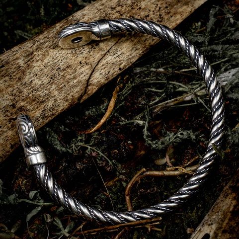 GALLIA, KELTISCHES ARMBAND, ZINN