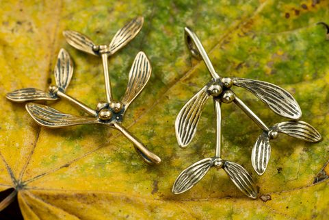 DRUID MISTLETOE, PENDANT, BRONZE