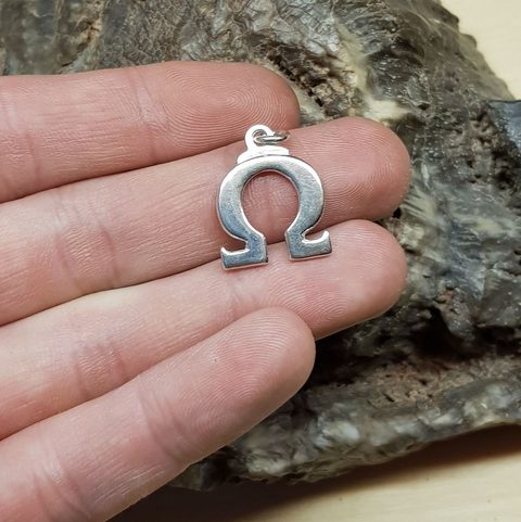 OMEGA, PENDANT, SILVER