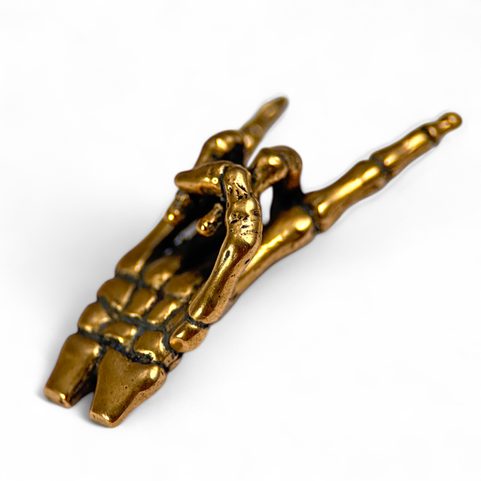 DEVIL HORNS, PENDANT FOR ROCKERS, BRONZE
