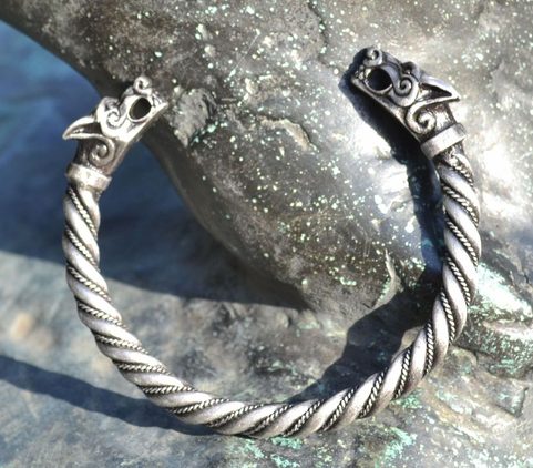 FENRIR, VIKING WOLF BRACELET - PEWTER