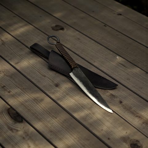 COUTEAU CELTE, OPPIDUM ZAVIST, RÉPLIQUE