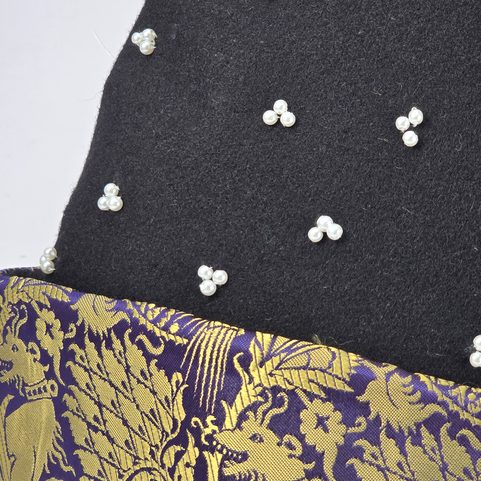 MEDIEVAL WOOL CAP, BROCADE, FEATHERS