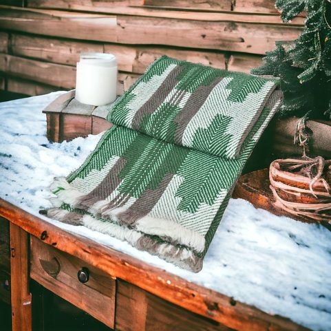 SHEVITZA, COUVERTURE TRADITIONNELLE EN LAINE DES BALKANS, NATURELLE