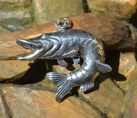 PIKE, FISHING SILVER PENDANT, 925