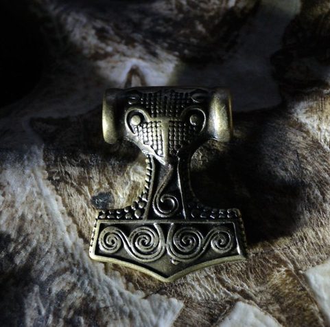 THOR HAMMER, RAVEN TYPE, SWEDEN, LARGE PENDANT