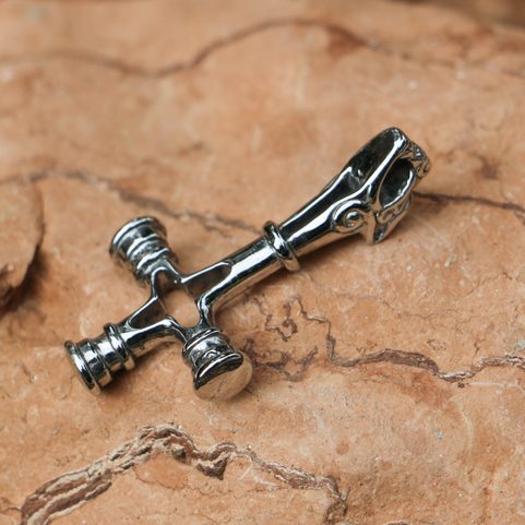 WOLF CROSS ICELAND, PENDANT STAINLESS STEEL