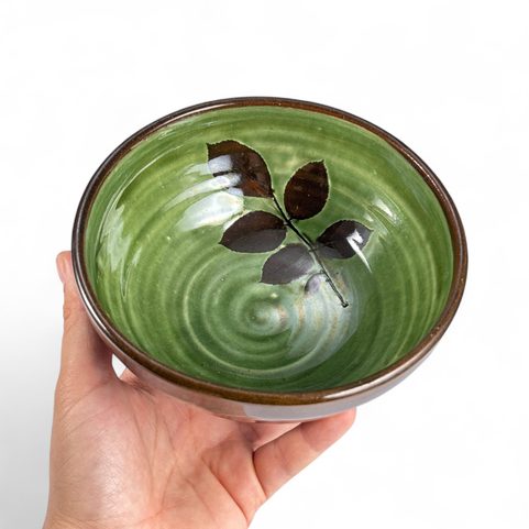 LARGE LEAF BOWL
