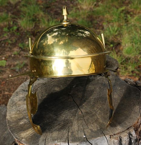 ROMAN INFANTRY HELMET, 1ST CENT. AD COOLUS G