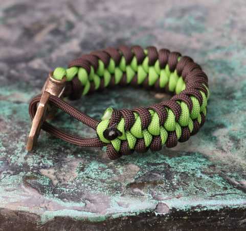 TÓR, paracord bracelet Wulflund