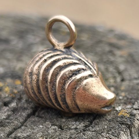 PENDENTIF HÉRISSON CELTIQUE, RÉPLIQUE DE L'ÉPOQUE DE LA TÈNE, BRONZE