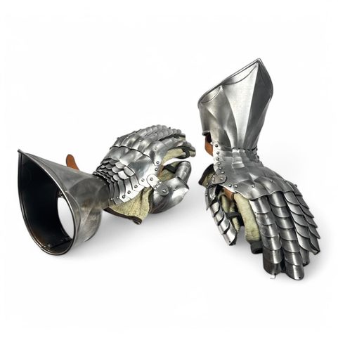 MEDIEVAL FINGER GAUNTELTS, FOR SWORD FIGHT, POLISHED, CZECH TOP QUALITY