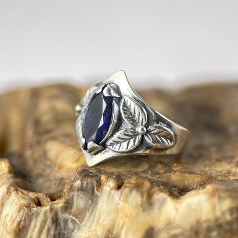 SHAMROCK, RING, IOLITE, STERLING SILVER