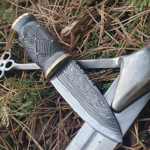 SGIAN DUBH, SCOTTISH KNIFE - DAMASCUS STEEL