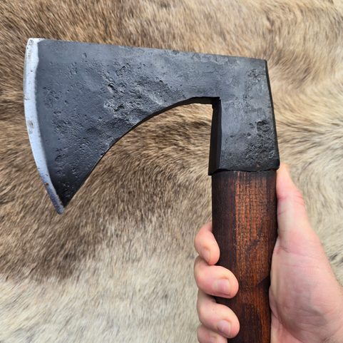 HACHE HUSSITE MÉDIÉVALE, TRANCHANTE, REPRODUCTION DE MUSÉE FORGÉE