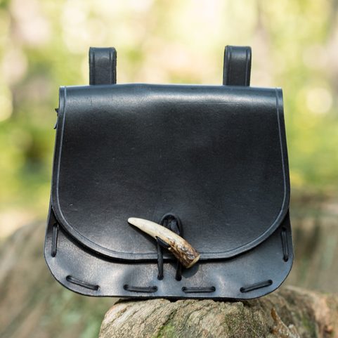 LEATHER HISTORICAL BELT BAG, ANTLER, BLACK