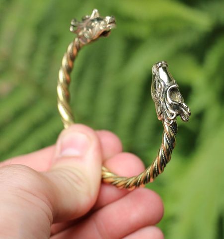FIANNA, CELTIC DEER, BRACELET, BRASS