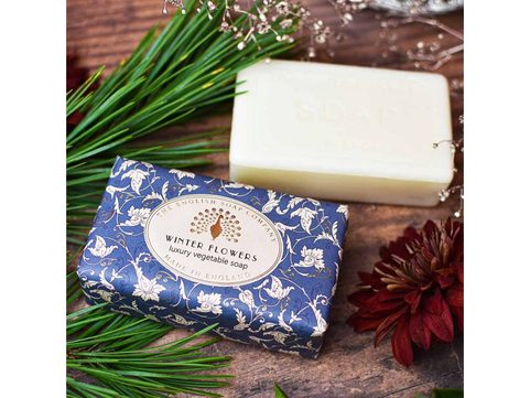ENGLISH SOAP COMPANY CHRISTMAS SOLID SOAP WINTER FLOWERS - LILAC, YLANG YLANG & ROSE, 190G