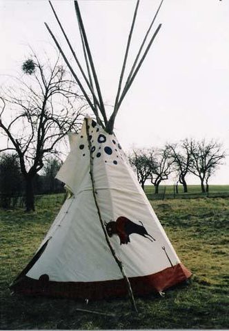 INDIAN TENT - TEPEE