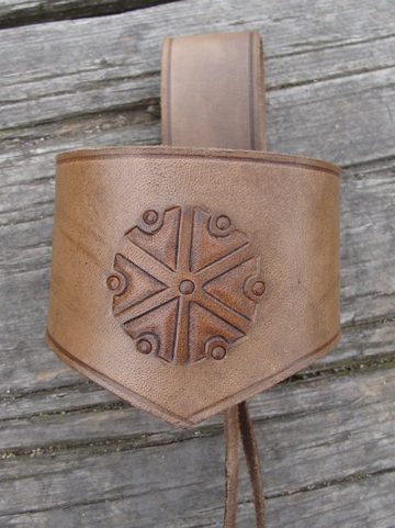 HORN HOLDER, GROMOVITI ZNACI, OLD SLAVIC SYMBOL