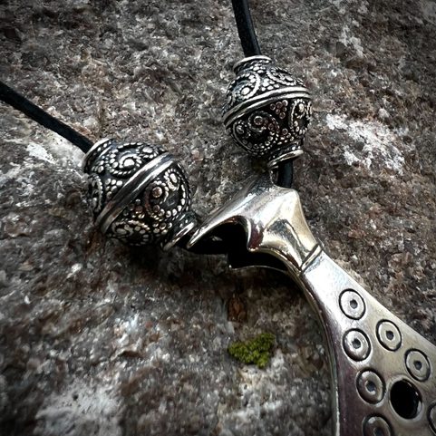 COLLIER PERUN, SILVER PERUN AXE ET GOMBES, AG 925