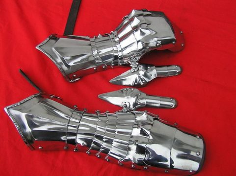 FIST GAUNTLETS, POLISHED