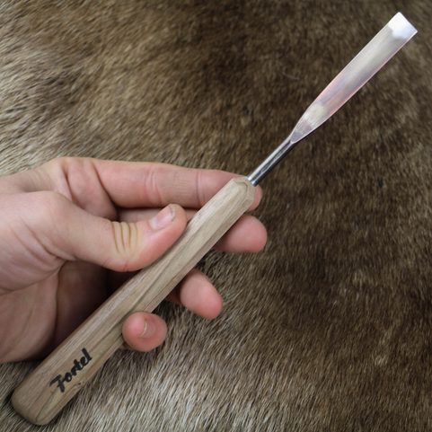 WOOD CHISEL, HAND FORGED, TYPE IV