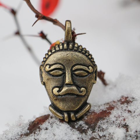 CELTIC HEAD, MSECKE ZEHROVICE, BOHEMIA, ZINC PENDANT, ANTIQUE BRASS
