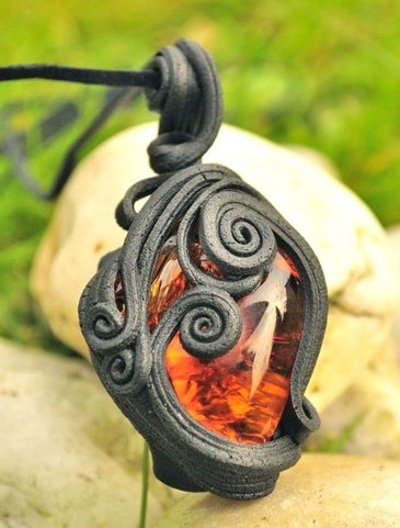 FIRE SHINE PENDANT, EPOXY RESIN